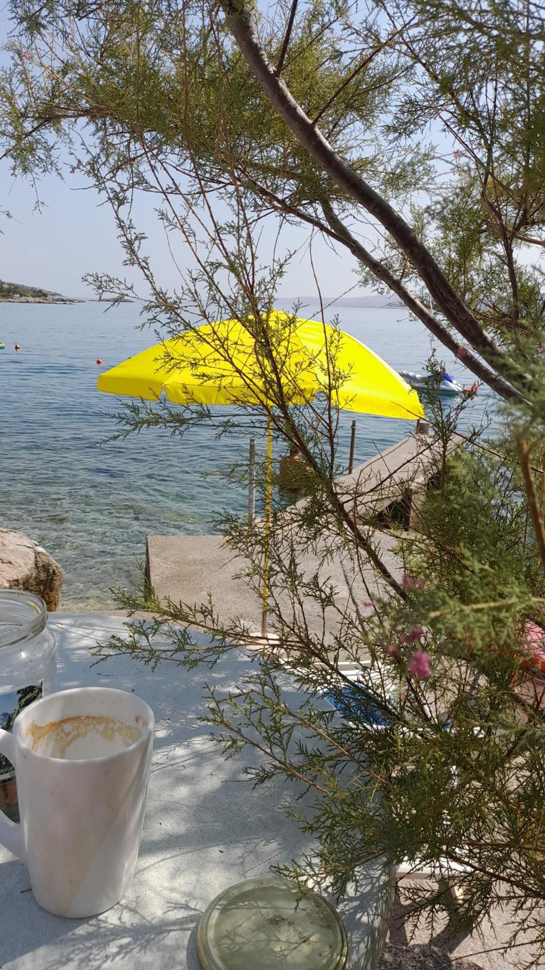 Apartmani Ivankovic Karlobag Zimmer foto